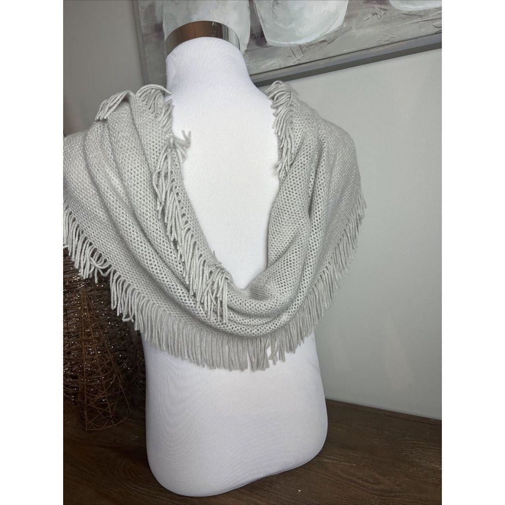 INC Womens Raschel Loop‎ Infinity Fringe Scarf Grey Soft Cozy One Size New Gray - Picture 2 of 4